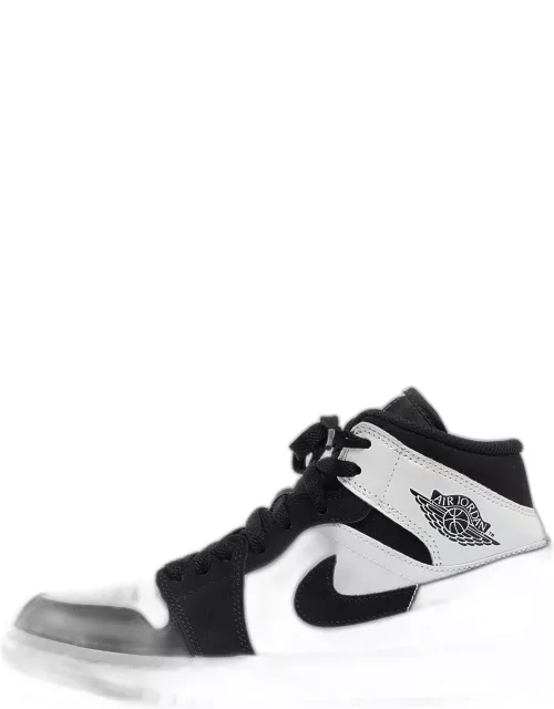 Air Jordans White/Black Leather Jordan 1 Mid Diamond Shorts Sneaker