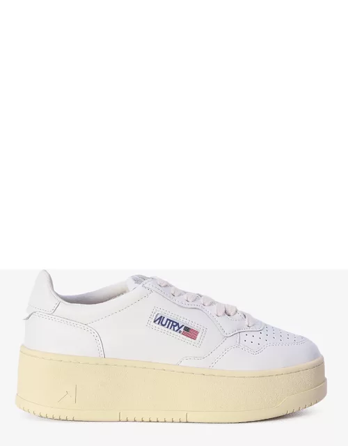 Medalist Platform Low sneaker