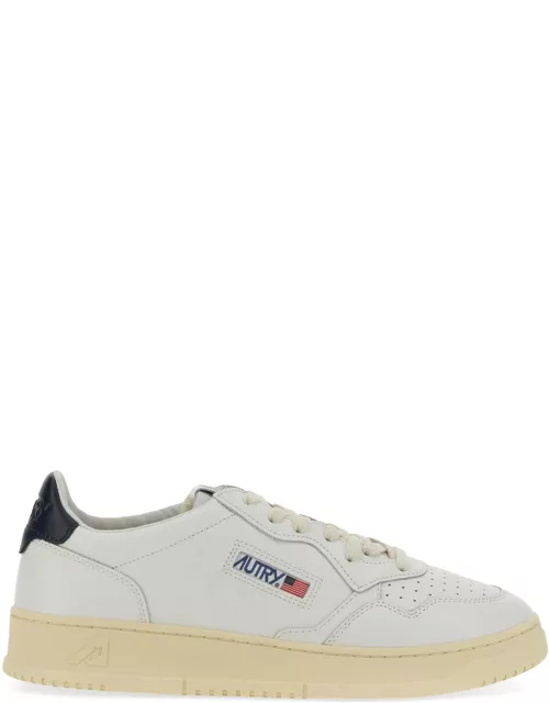 autry medalist low sneaker