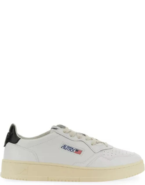 autry medalist low sneaker