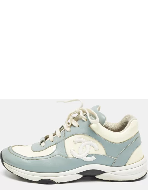 Chanel Blue/White Patent and Leather CC Low Top Sneaker
