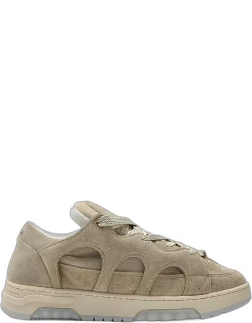 Model 1 sand-coloured suede sneaker