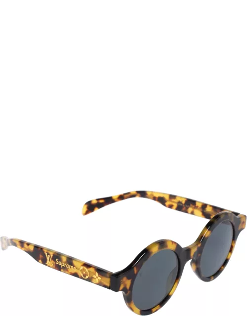 Louis Vuitton x Supreme Havana Brown / Grey Z0990W Downtown Round Sunglasse