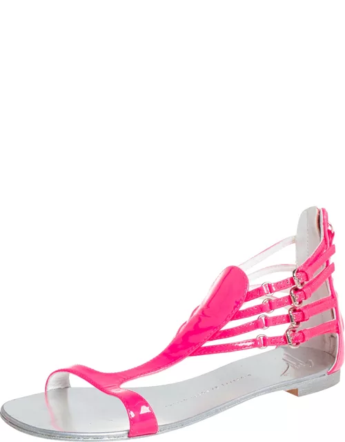 Giuseppe Zanotti Pink Patent Leather T-strap Flat Sandal