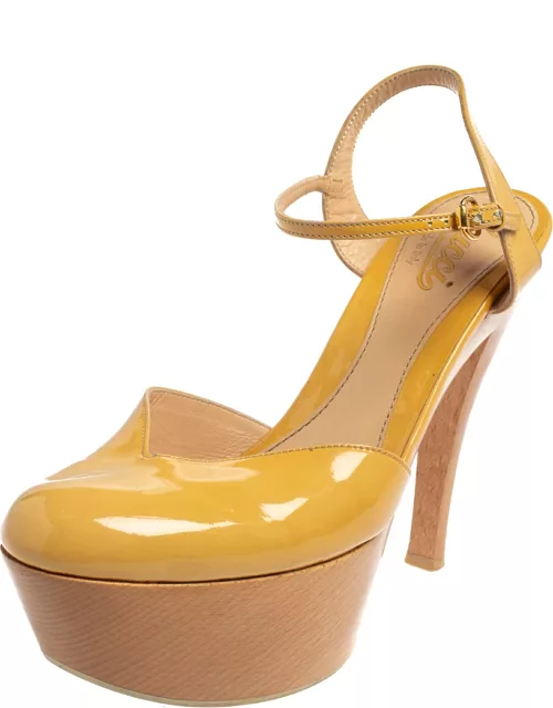 Gucci Yellow Patent Leather Platform Ankle Strap Sandal