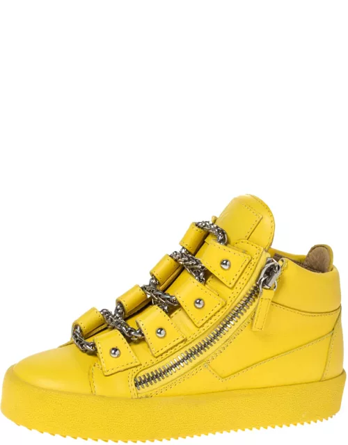Giuseppe Zanotti Yellow Leather Gold Chain Laces Dual Zip Sneaker