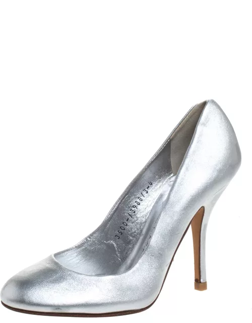 Gina Metallic Silver Leather Round Toe Pumps