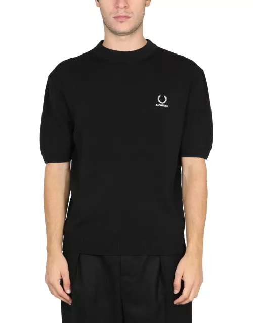 fred perry x raf simons knitted t-shirt with logo embroidery