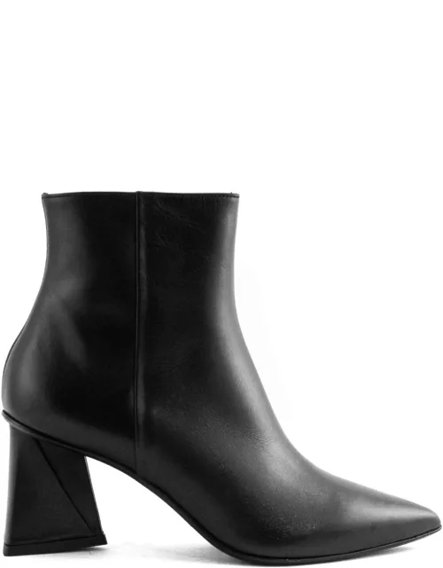 Strategia Black Leather Ankle Boot