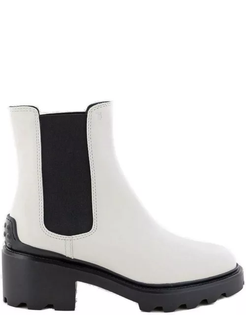Tod's Round Toe Ankle Boot