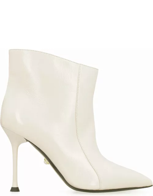 Alevì Cher Leather Ankle Boot