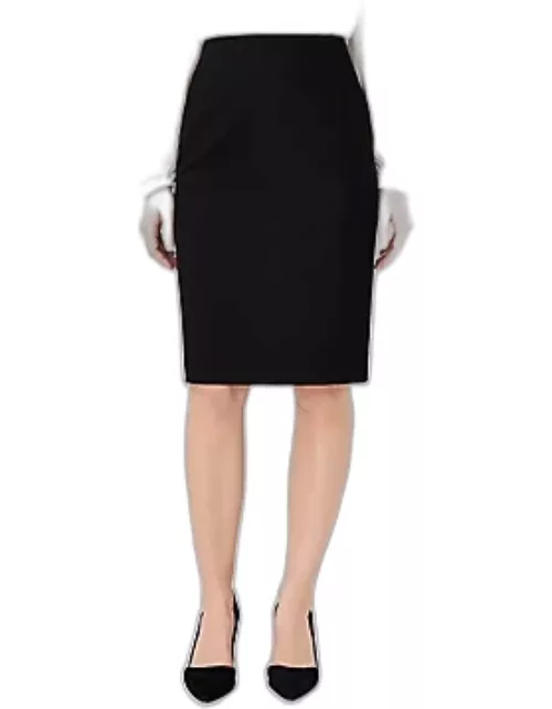 Ann Taylor The Tall Seamed Pencil Skirt in Seasonless Stretch