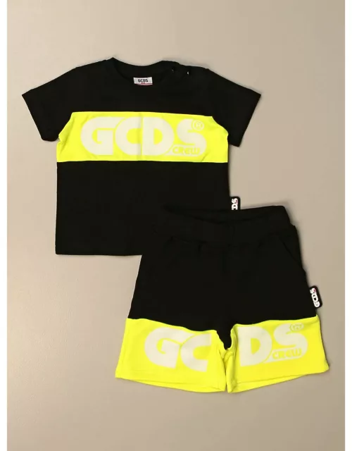 Gcds t-shirt + jogging shorts set