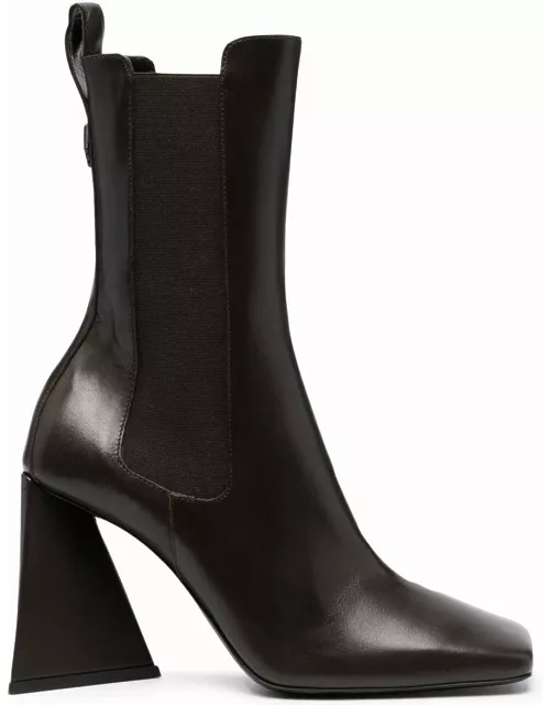 Devon brown ankle boots with square toe and sculpted hee