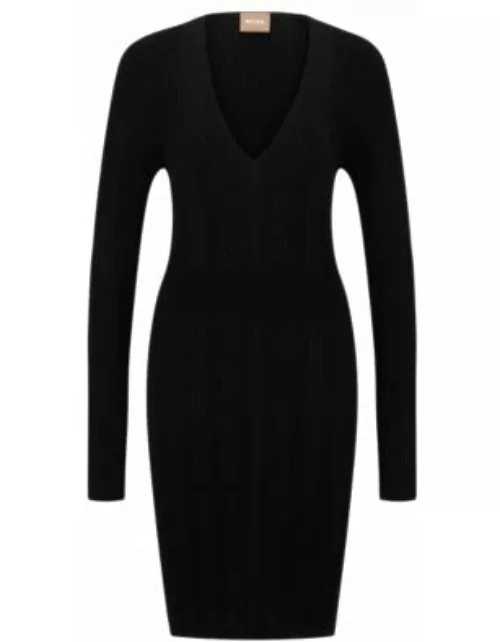 Slim-fit long-sleeved dress with V neckline- Black Women's Knitted Dresse