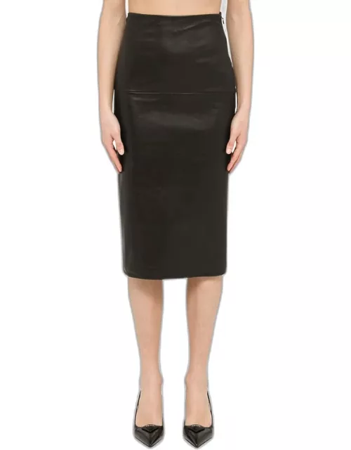 Black sheath skirt in leather