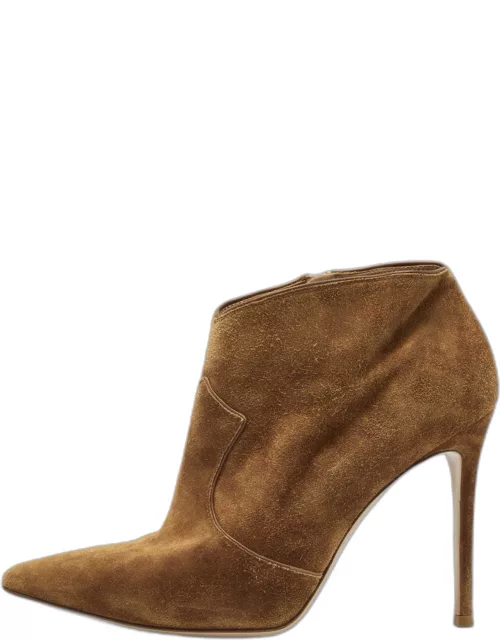 Gianvito Rossi Brown Suede Ankle Bootie