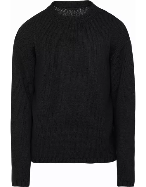 Black wool jumper