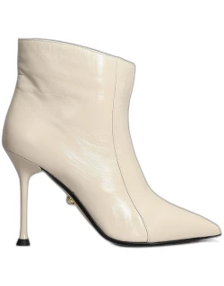 Alevì Cher 095 High Heels Ankle Boots In Beige Leather