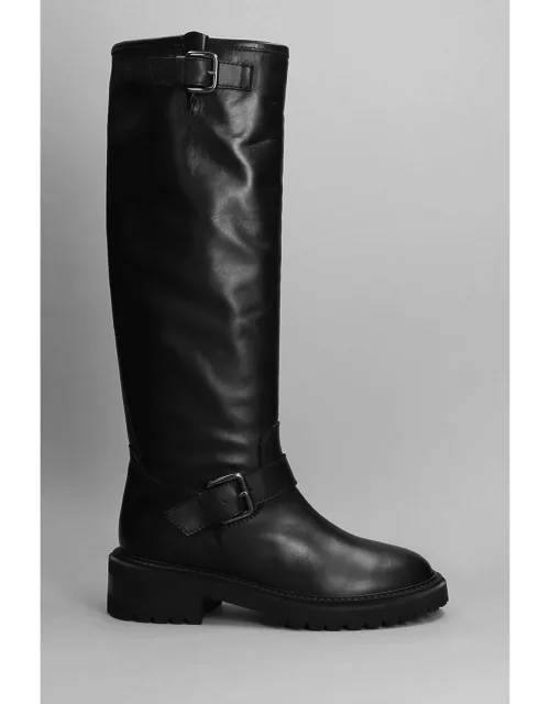 Via Roma 15 Low Heels Boots In Black Leather
