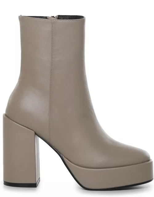 Bibi Lou Leather Boot With Hee
