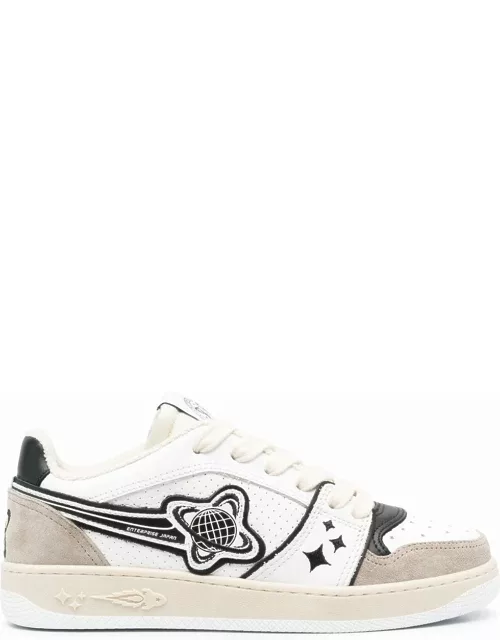White Orb trainers with logo