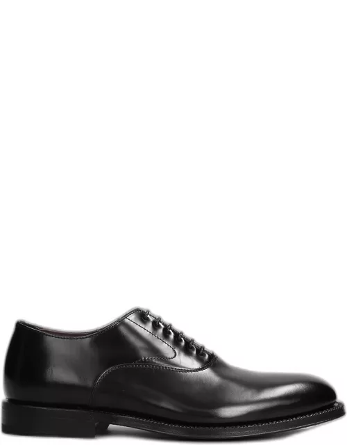 Green George Lace Up Shoes In Black Leather