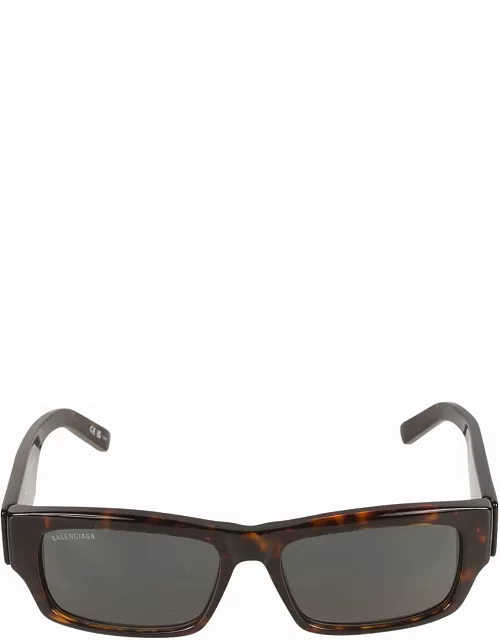 Balenciaga Eyewear Logo Sided Flame Effect Rectangular Frame Sunglasse