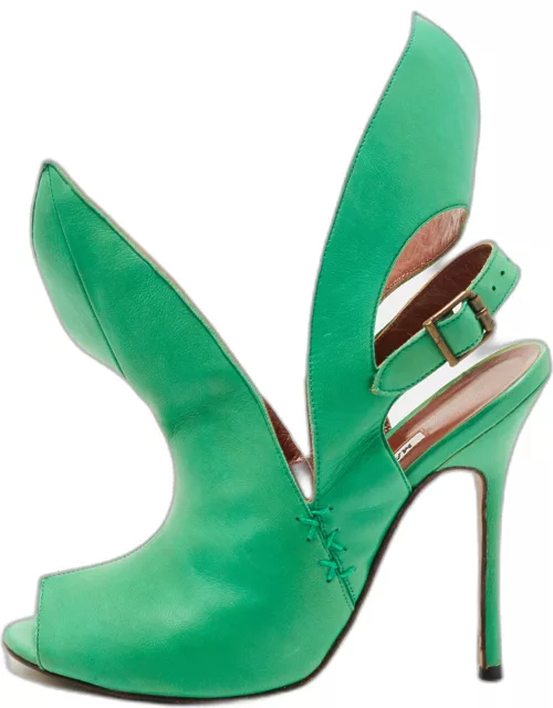 Manolo Blahnik Green Leather Ankle Strap Sandal