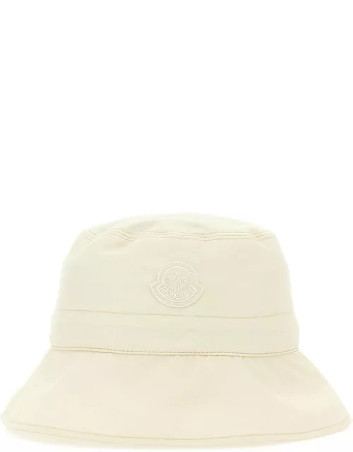 moncler bucket hat with logo