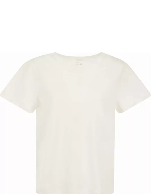 Majestic Filatures Crew-neck T-shirt In Linen And Short Sleeve