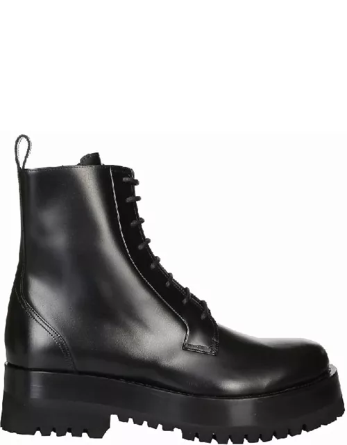 Valentino Garavani Garavani Leather Boot