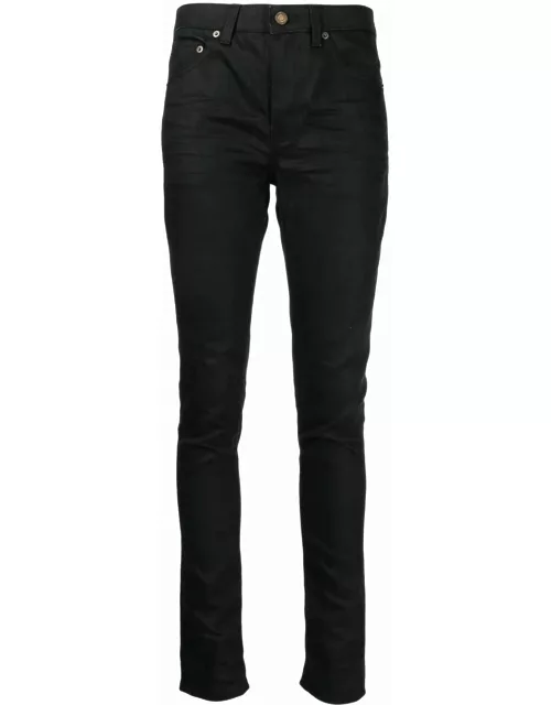 Black skinny jeans with medium waist
