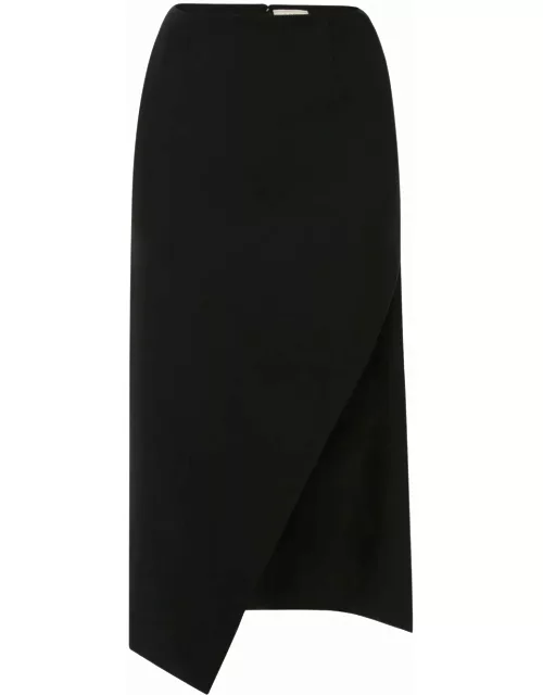 Black midi skirt with side slit