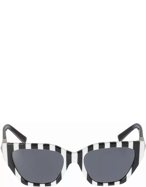 Valentino Eyewear Sole518187 Sunglasse