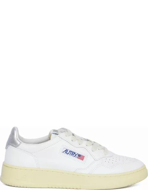 Medalist white and silver sneaker