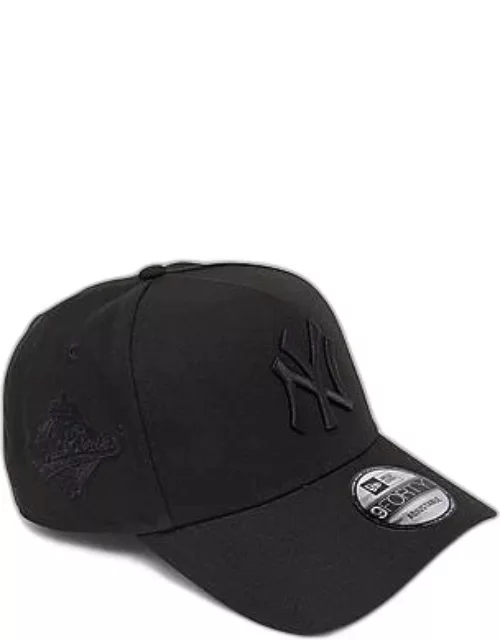 New Era New York Yankees MLB 9FORTY Black Snapback Hat