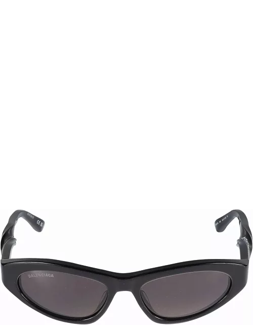 Balenciaga Eyewear Twisted Temple Cat Eye Frame Logo Sunglasse
