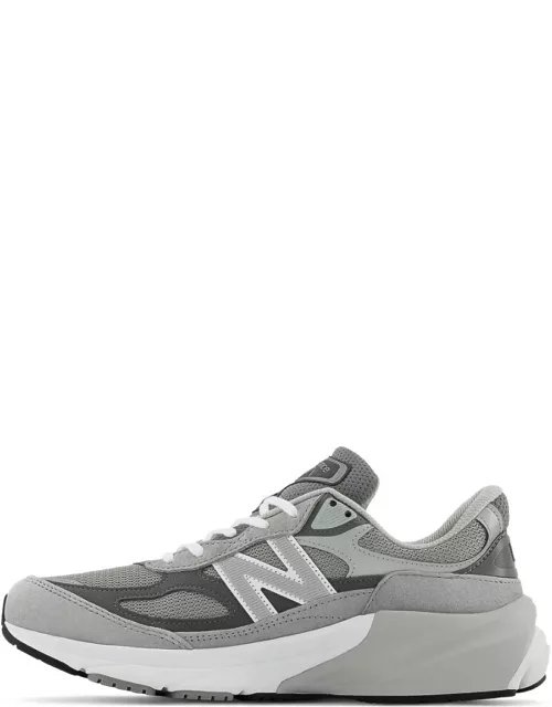 New Balance 990 V6 low-top sneaker