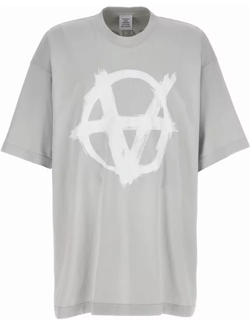 VETEMENTS Reverse Anarchy T-shirt