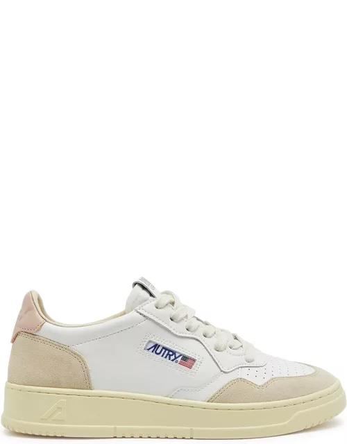 Autry Medalist Panelled Leather Sneakers - Beige