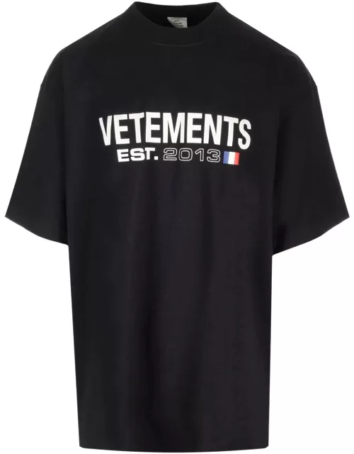 VETEMENTS flag Logo T-shirt