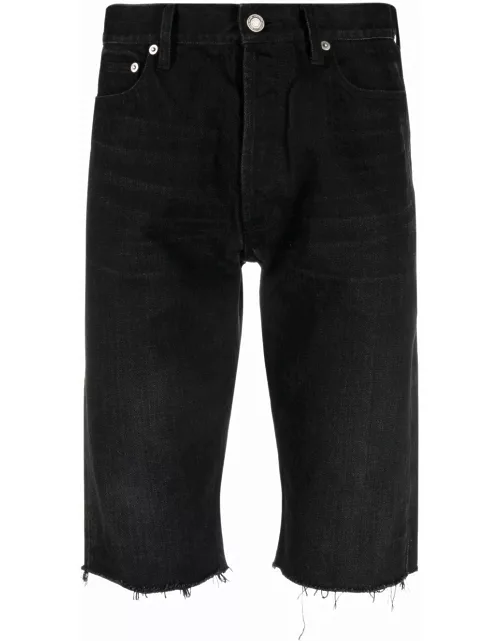 Black denim shorts with frayed edge