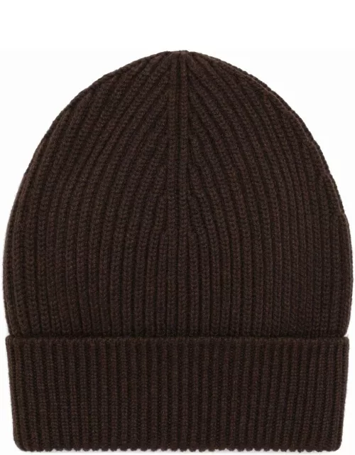 Brown ribbed cap with lape