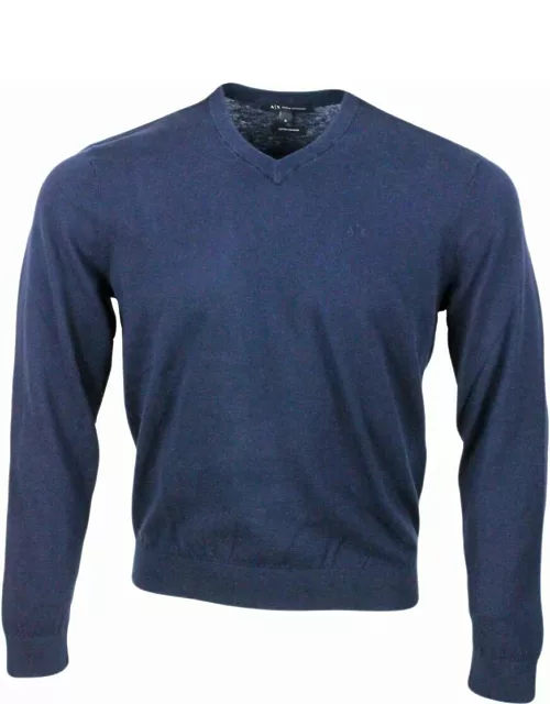 Armani Collezioni Long Sleeve V-neck Sweater With Contrasting Color Profiles On The Cuffs And Hem In Cotton And Cashmere