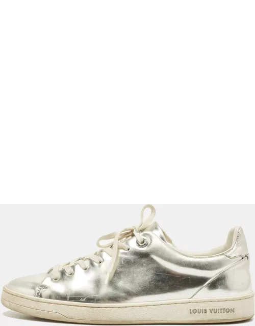Louis Vuitton Silver Leather Frontrow Sneaker