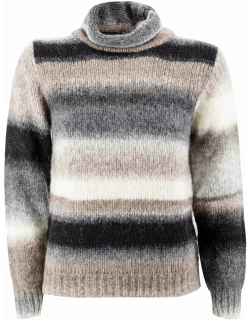 Kangra Turtleneck Sweater