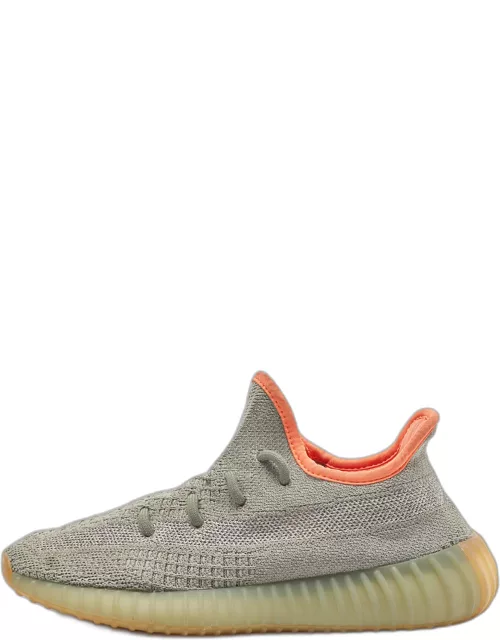 Yeezy x Adidas Green Knit Fabric Boost 350 V2 Desert-Sage Sneaker