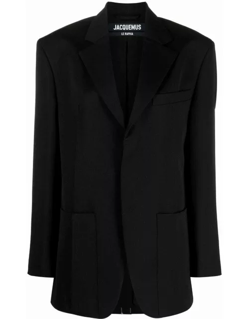 Black single-breasted blazer with lapel