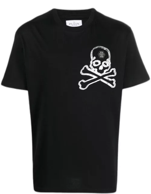 Black T-shirt with skull print on chest